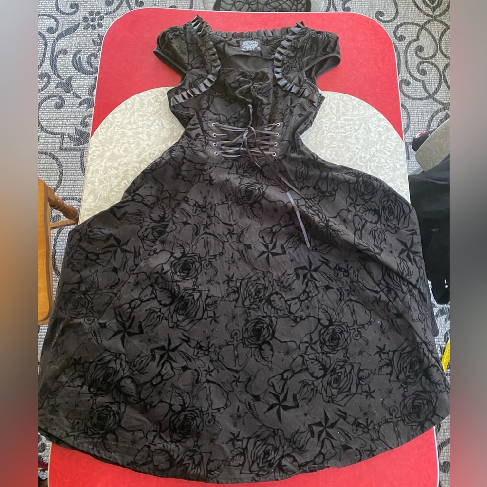Velvet Burnout Rockabilly Print Corset Ribbon Trimmed Dress Queen Anne Neckline - Picture 11 of 16